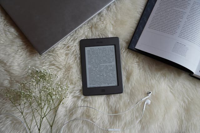 Amazon Kindle Oasis 3 - czy to dobry czytnik e-booków?