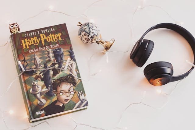Ile lat ma Harry Potter? Książkowy i filmowy i saga